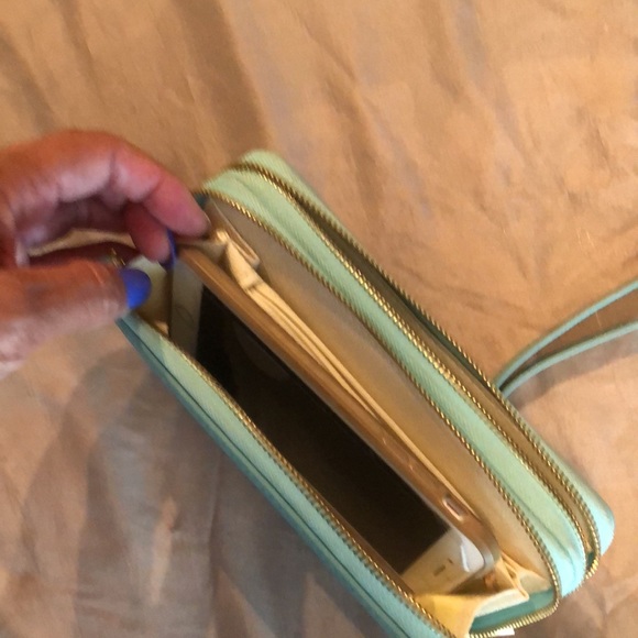 Double zip organizer - Picture 4 of 4